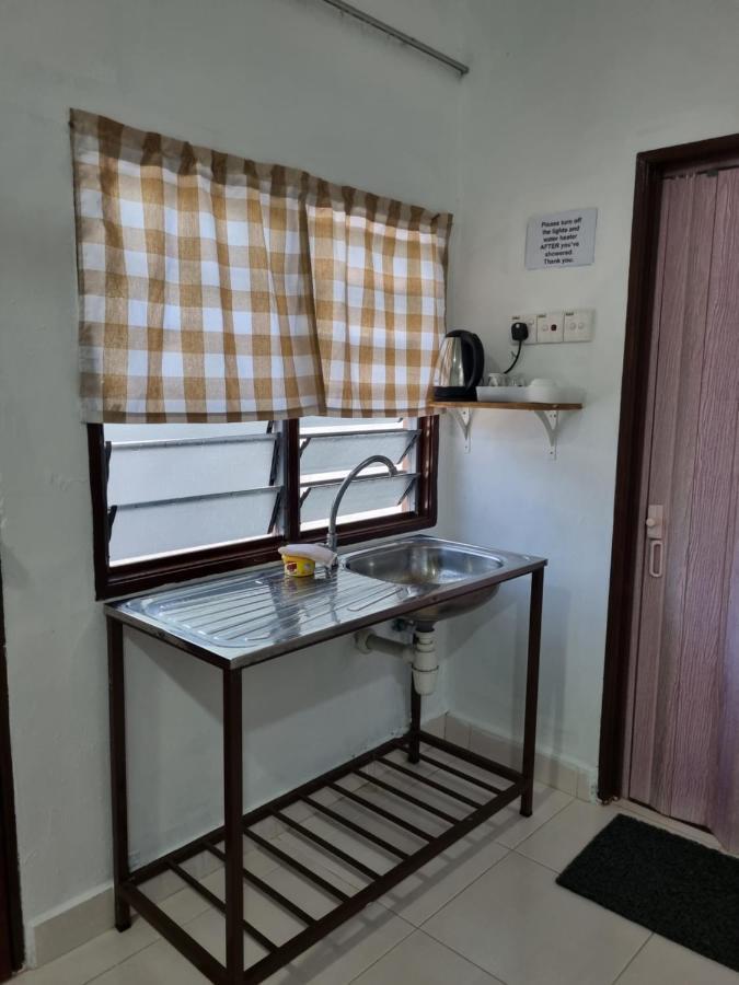 Seven Stones Langkawi Bed & Breakfast Pantai Cenang  Ngoại thất bức ảnh