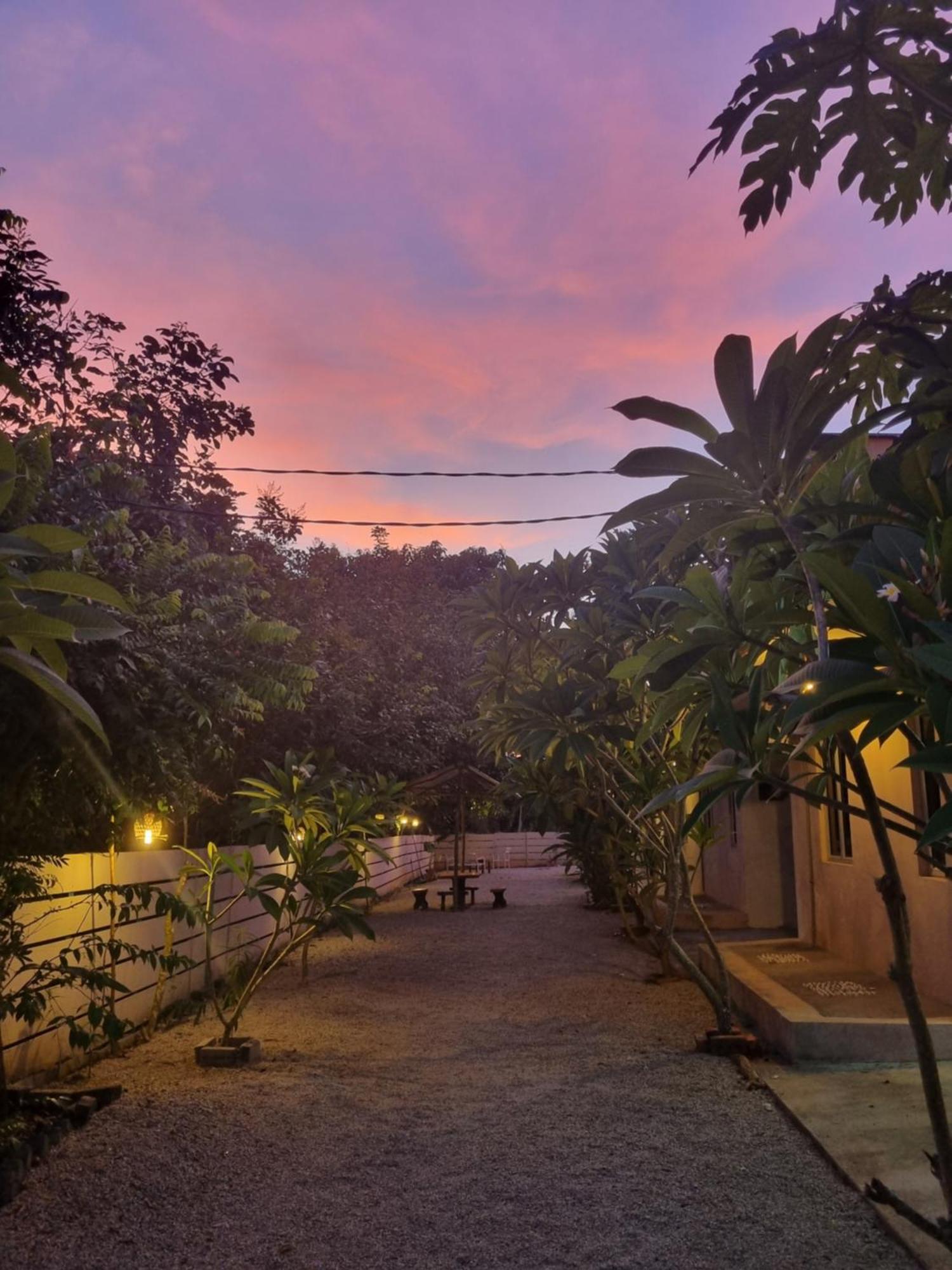 Seven Stones Langkawi Bed & Breakfast Pantai Cenang  Ngoại thất bức ảnh